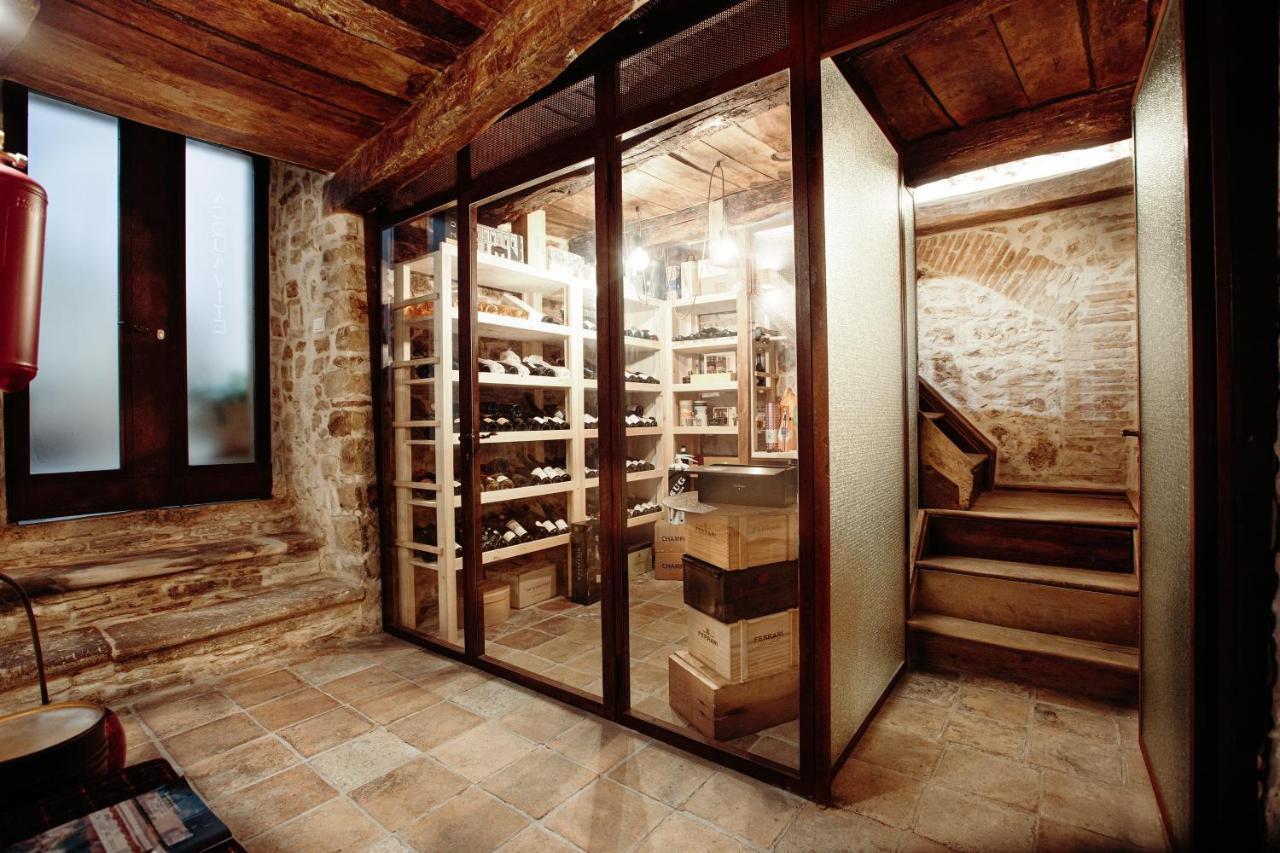 Palazzo Cannavina & Private Bed & Breakfast Campobasso